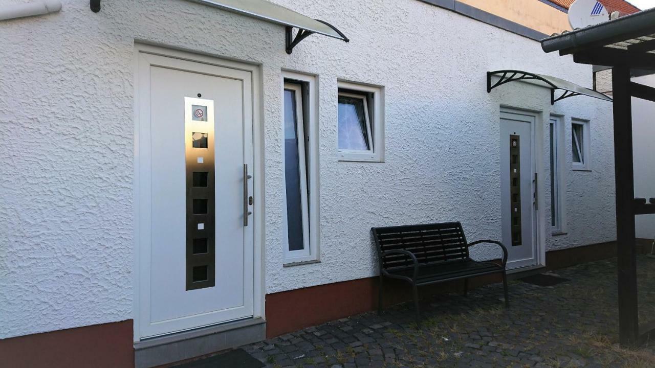 Pension Zum Hirsch Hattersheim am Main Exterior photo